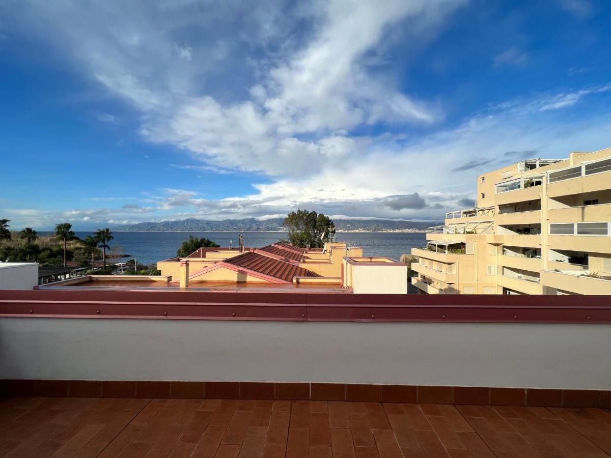 Thalassa Suite & Spa Reggio di Calabria Bagian luar foto